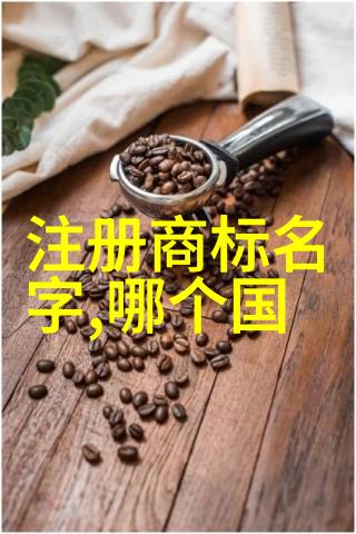 翡翠知识启航揭秘美好寓意的冰种翡翠雕品