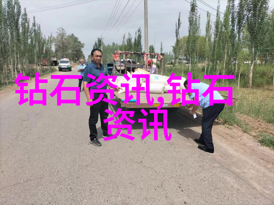 是这里吗他反复地顶着那一个点心跳声在寂静中回响