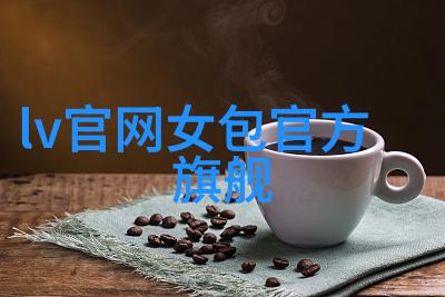 翡翠迷雾100万镶嵌的秘密手镯